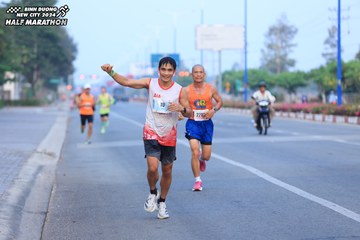 BINH DUONG NEW CITY HALF MARATHON 2024 - Ảnh #1766999