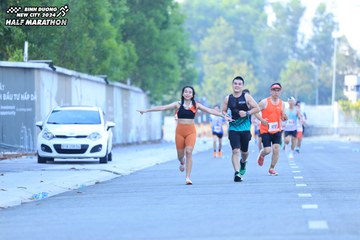 BINH DUONG NEW CITY HALF MARATHON 2024 - Ảnh #1775931