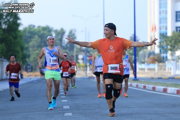 BINH DUONG NEW CITY HALF MARATHON 2024 - Ảnh #1764944