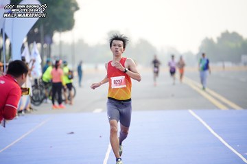 BINH DUONG NEW CITY HALF MARATHON 2024 - Ảnh #1775417