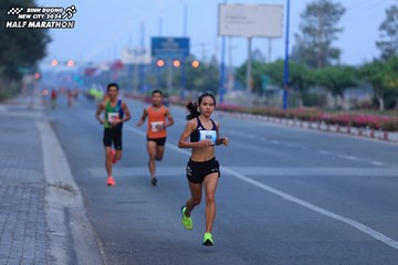 BINH DUONG NEW CITY HALF MARATHON 2024 - Ảnh #1764479