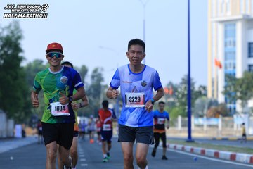 BINH DUONG NEW CITY HALF MARATHON 2024 - Ảnh #1765380