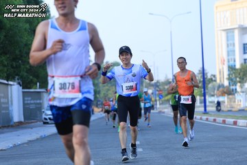 BINH DUONG NEW CITY HALF MARATHON 2024 - Ảnh #1775510