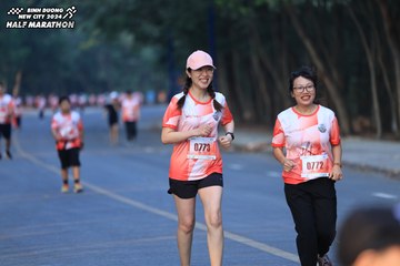 BINH DUONG NEW CITY HALF MARATHON 2024 - Ảnh #1773940