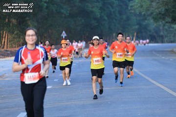 BINH DUONG NEW CITY HALF MARATHON 2024 - Ảnh #1774473