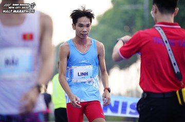 BINH DUONG NEW CITY HALF MARATHON 2024 - Ảnh #1774224