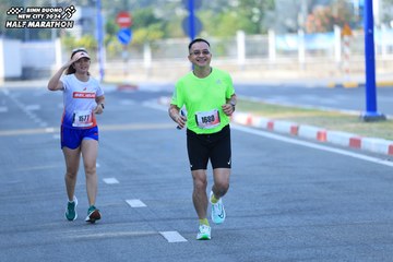 BINH DUONG NEW CITY HALF MARATHON 2024 - Ảnh #1768781