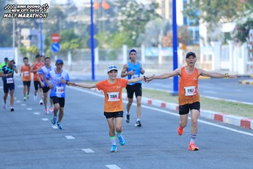 BINH DUONG NEW CITY HALF MARATHON 2024 - Ảnh #1774810