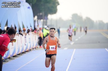 BINH DUONG NEW CITY HALF MARATHON 2024 - Ảnh #1775033