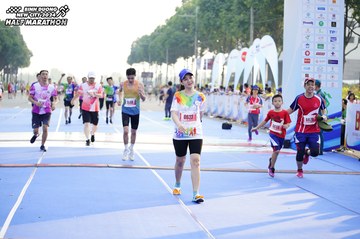 BINH DUONG NEW CITY HALF MARATHON 2024 - Ảnh #1762866