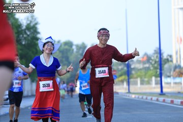 BINH DUONG NEW CITY HALF MARATHON 2024 - Ảnh #1767161