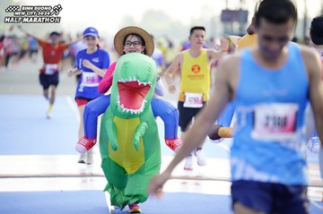BINH DUONG NEW CITY HALF MARATHON 2024 - Ảnh #1768740