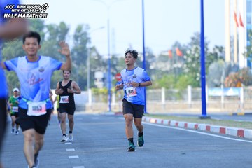 BINH DUONG NEW CITY HALF MARATHON 2024 - Ảnh #1766672