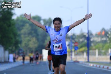 BINH DUONG NEW CITY HALF MARATHON 2024 - Ảnh #1765156
