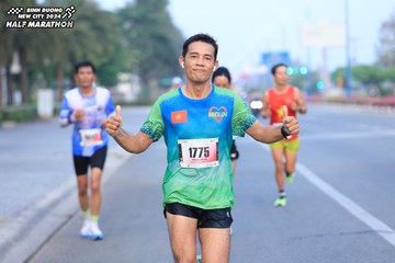 BINH DUONG NEW CITY HALF MARATHON 2024 - Ảnh #1769304