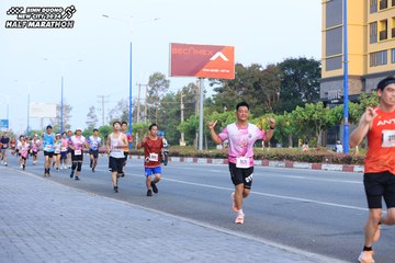 BINH DUONG NEW CITY HALF MARATHON 2024 - Ảnh #1776036