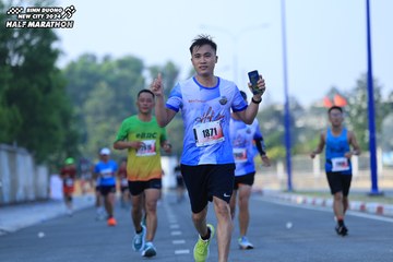 BINH DUONG NEW CITY HALF MARATHON 2024 - Ảnh #1763808