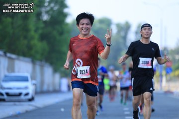 BINH DUONG NEW CITY HALF MARATHON 2024 - Ảnh #1763949