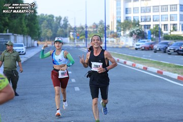 BINH DUONG NEW CITY HALF MARATHON 2024 - Ảnh #1775304