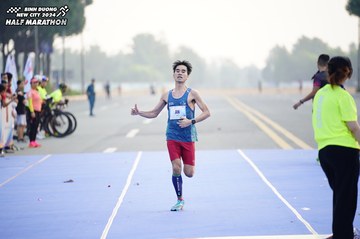 BINH DUONG NEW CITY HALF MARATHON 2024 - Ảnh #1774510