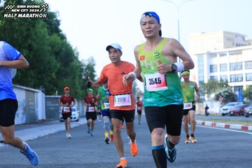 BINH DUONG NEW CITY HALF MARATHON 2024 - Ảnh #1775792