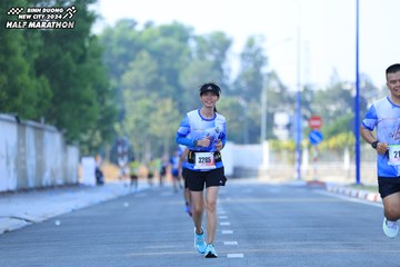 BINH DUONG NEW CITY HALF MARATHON 2024 - Ảnh #1768530