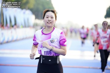 BINH DUONG NEW CITY HALF MARATHON 2024 - Ảnh #1763473