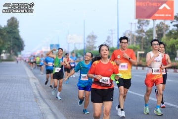 BINH DUONG NEW CITY HALF MARATHON 2024 - Ảnh #1774750
