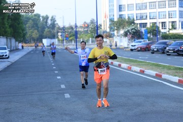 BINH DUONG NEW CITY HALF MARATHON 2024 - Ảnh #1775012