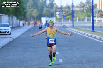 BINH DUONG NEW CITY HALF MARATHON 2024 - Ảnh #1775140