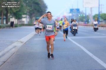 BINH DUONG NEW CITY HALF MARATHON 2024 - Ảnh #1769382
