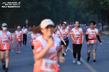 BINH DUONG NEW CITY HALF MARATHON 2024 - Ảnh #1773410