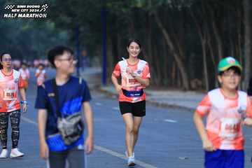 BINH DUONG NEW CITY HALF MARATHON 2024 - Ảnh #1773866