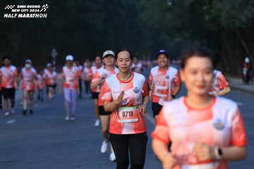 BINH DUONG NEW CITY HALF MARATHON 2024 - Ảnh #1773371