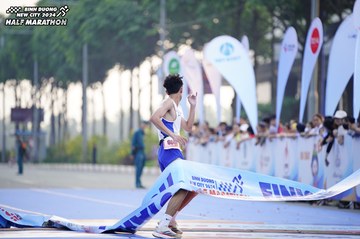 BINH DUONG NEW CITY HALF MARATHON 2024 - Ảnh #1774006
