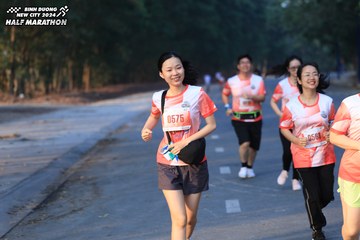 BINH DUONG NEW CITY HALF MARATHON 2024 - Ảnh #1774696