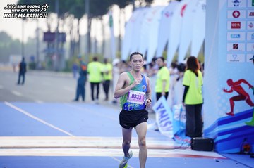 BINH DUONG NEW CITY HALF MARATHON 2024 - Ảnh #1773344