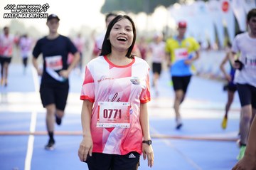 BINH DUONG NEW CITY HALF MARATHON 2024 - Ảnh #1762028