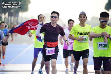 BINH DUONG NEW CITY HALF MARATHON 2024 - Ảnh #1762511