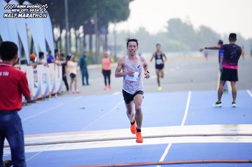 BINH DUONG NEW CITY HALF MARATHON 2024 - Ảnh #1772872