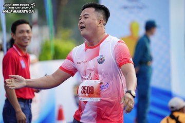 BINH DUONG NEW CITY HALF MARATHON 2024 - Ảnh #1761240