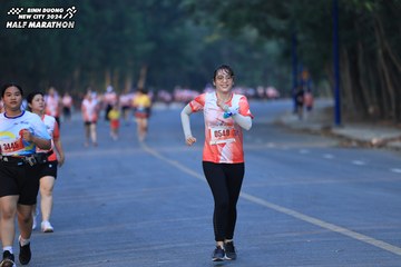 BINH DUONG NEW CITY HALF MARATHON 2024 - Ảnh #1773596