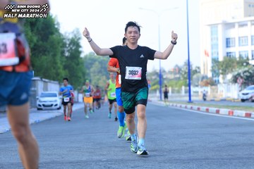 BINH DUONG NEW CITY HALF MARATHON 2024 - Ảnh #1775658