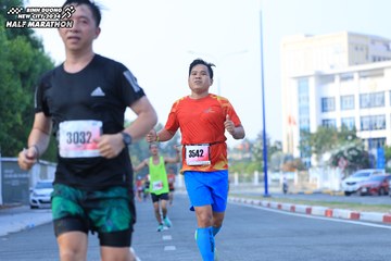 BINH DUONG NEW CITY HALF MARATHON 2024 - Ảnh #1775665