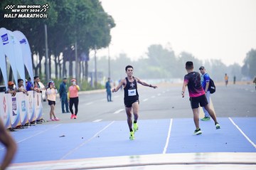 BINH DUONG NEW CITY HALF MARATHON 2024 - Ảnh #1773021