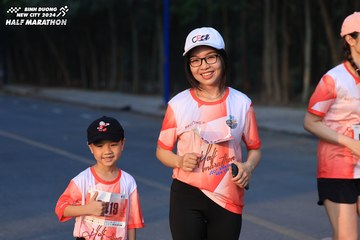 BINH DUONG NEW CITY HALF MARATHON 2024 - Ảnh #1773944