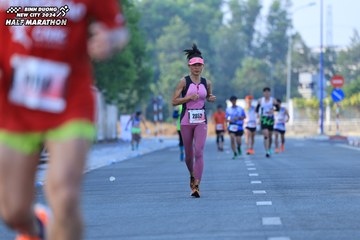 BINH DUONG NEW CITY HALF MARATHON 2024 - Ảnh #1764770