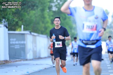 BINH DUONG NEW CITY HALF MARATHON 2024 - Ảnh #1768335