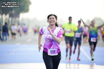 BINH DUONG NEW CITY HALF MARATHON 2024 - Ảnh #1763417