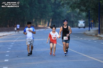 BINH DUONG NEW CITY HALF MARATHON 2024 - Ảnh #1774720